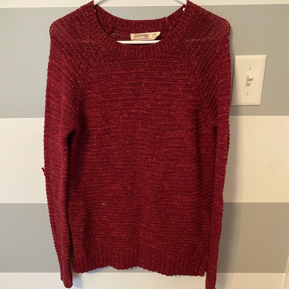 Maroon Sweater/ Offers Welcome